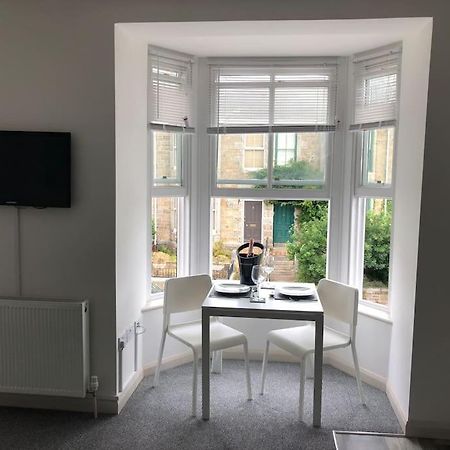 Newly Renovated Modern Studio Apartment Penzance Exterior photo