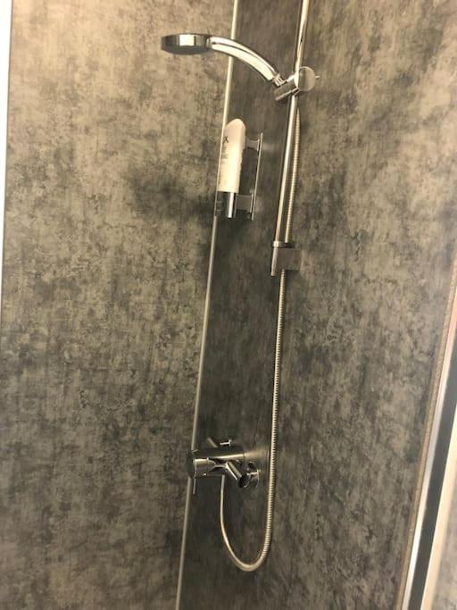 Newly Renovated Modern Studio Apartment Penzance Exterior photo